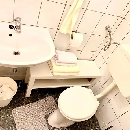 Urban Retreat - By Nahuen Graz