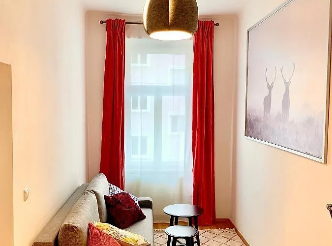 Urban Retreat - By Nahuen *